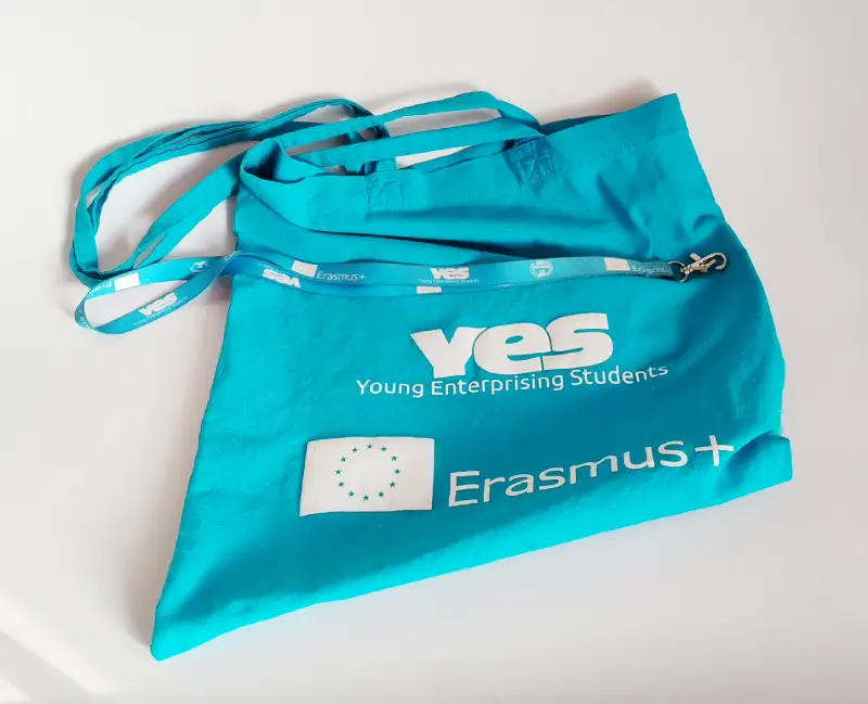 torba i smycz dla YES